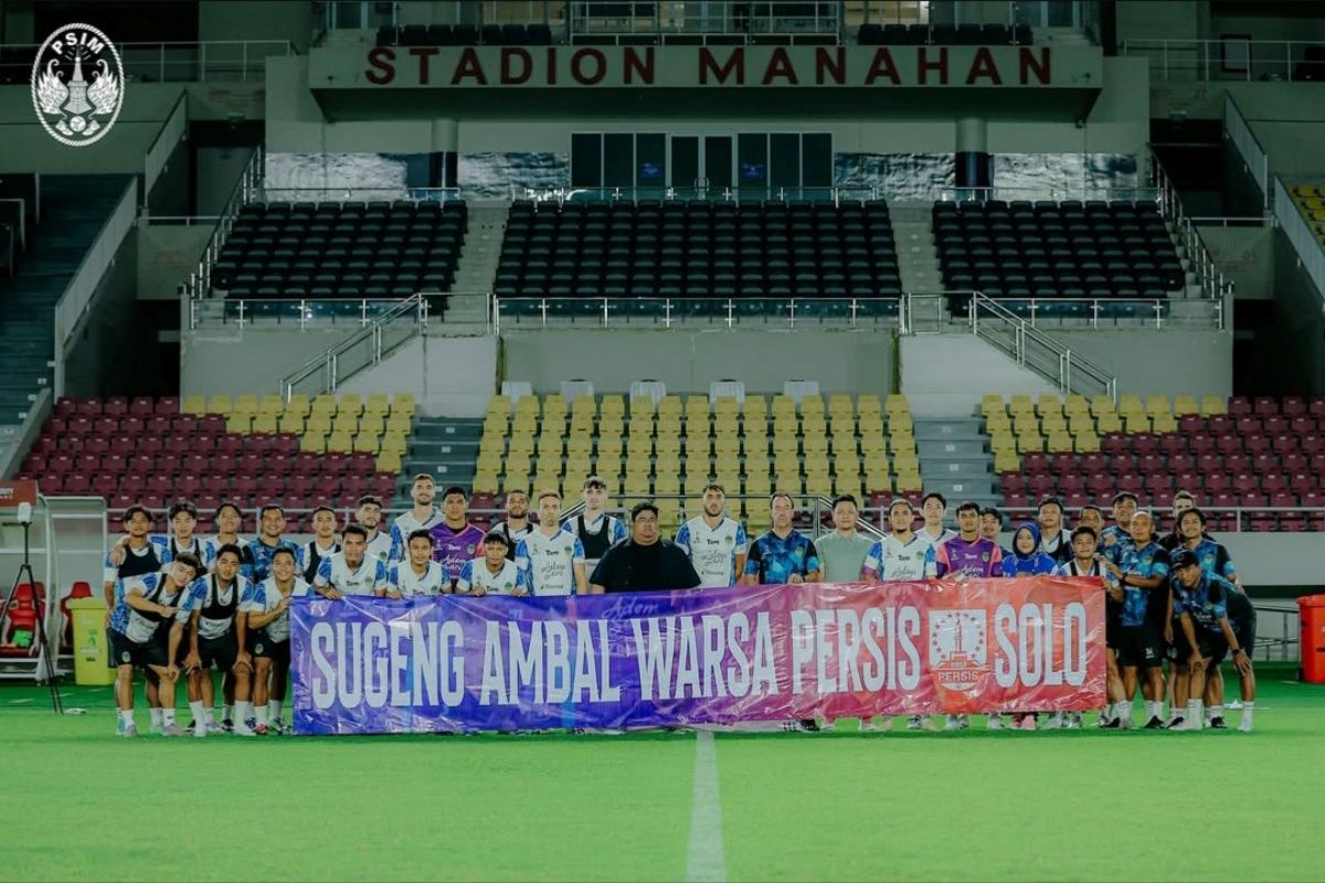 Live Streaming Persis vs PSIM, Derbi Mataram Pertama Setelah 18 Tahun!