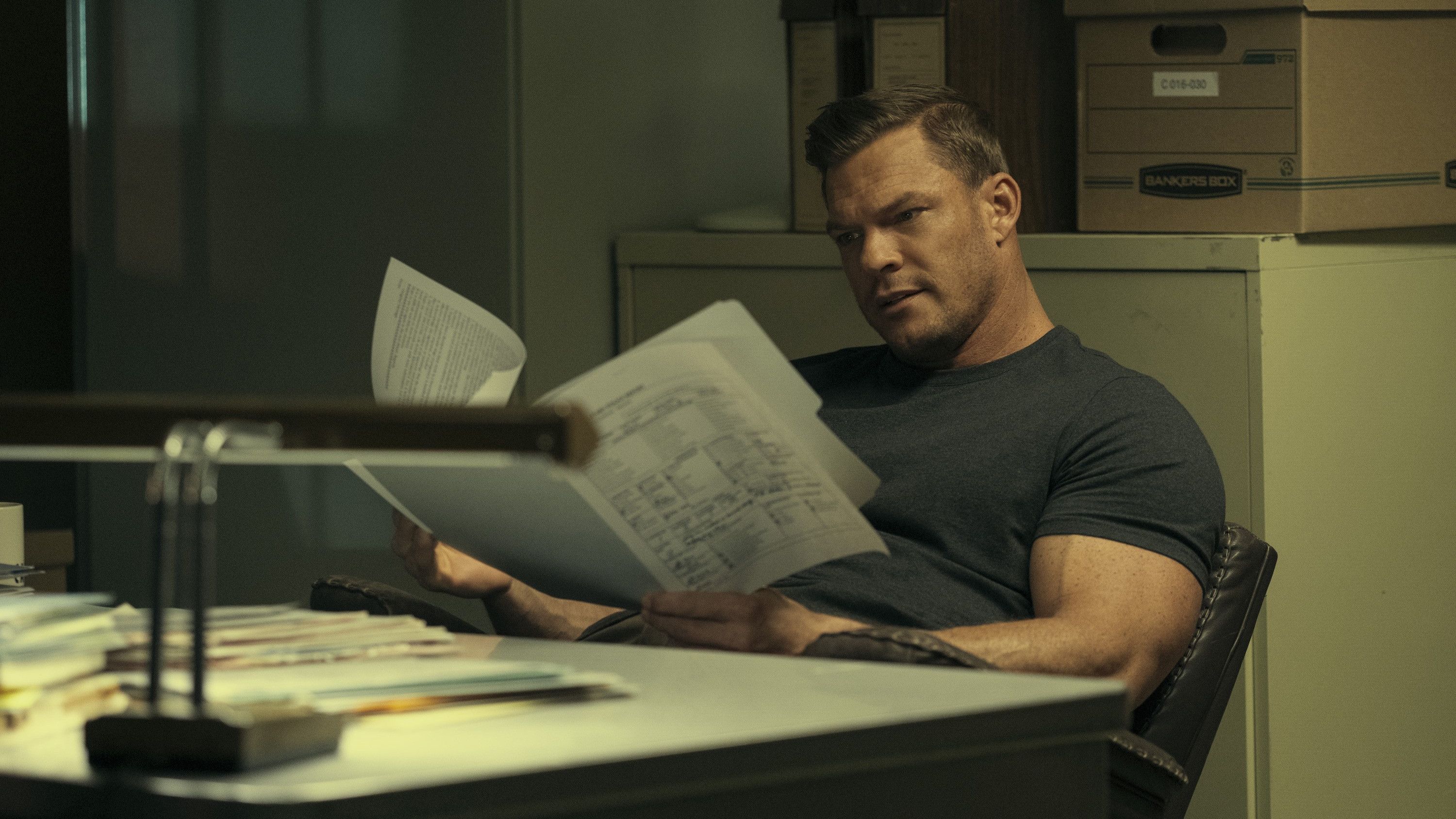 Alan Ritchson Confirms Reacher Season 4 Is Closer Than Ever