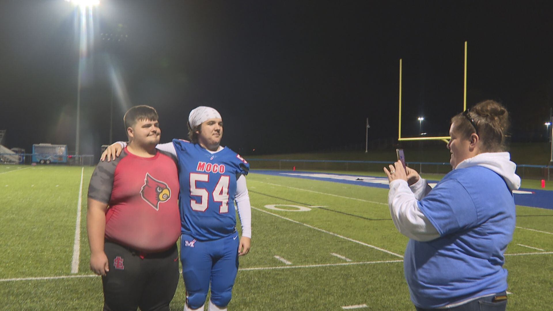 Cancer survivors face off in high school football playoffs