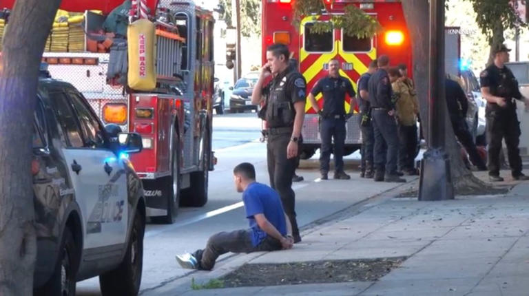 2 teens hospitalized after stabbing attack near Burbank High School