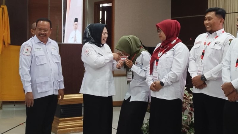 Bupati Kobar Dorong PMI Kalteng Jadi Pelopor Bantuan Kemanusiaan