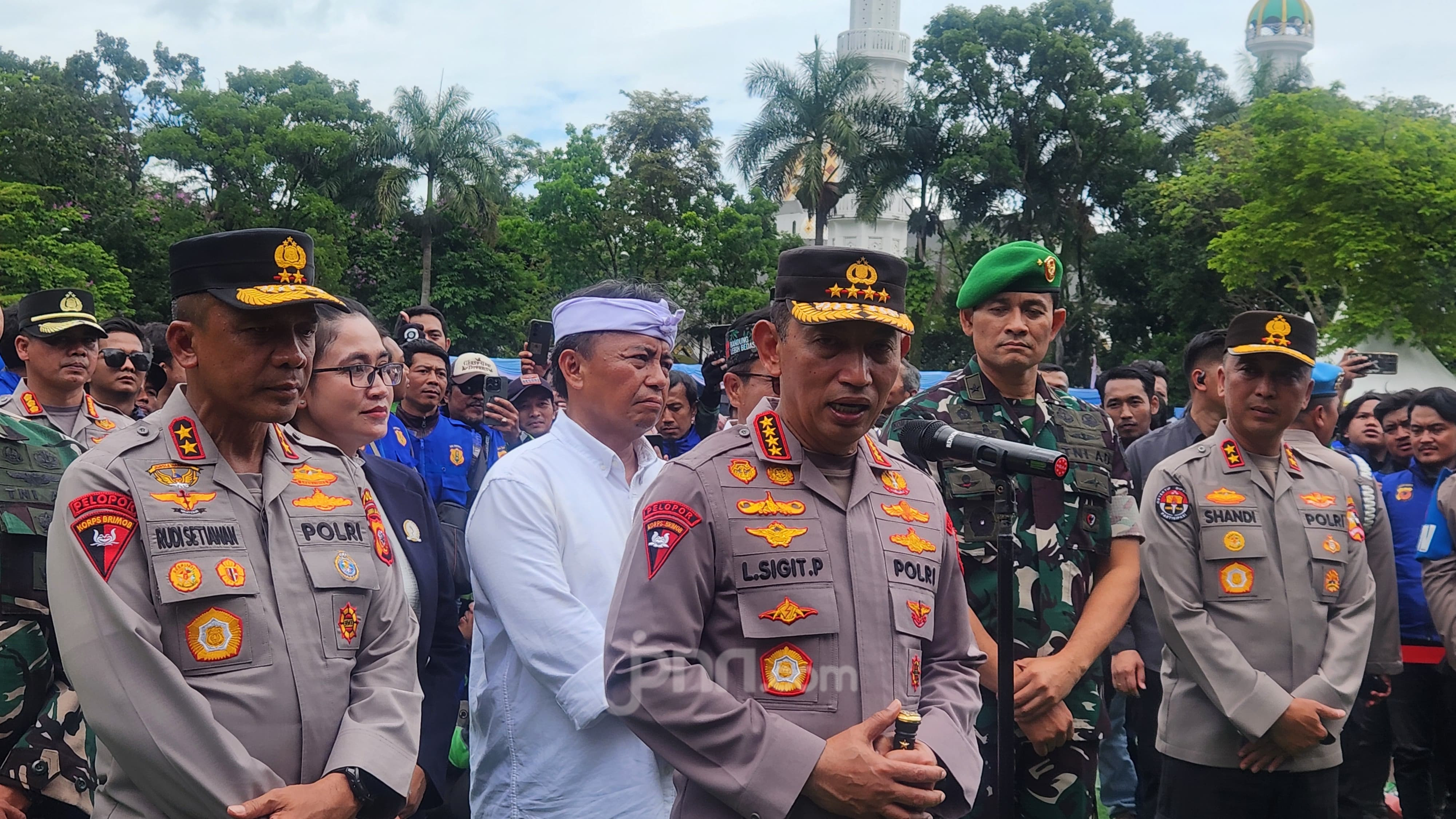 Jabar Rentan Bencana, Kapolri Jamin Personel Siaga 1
