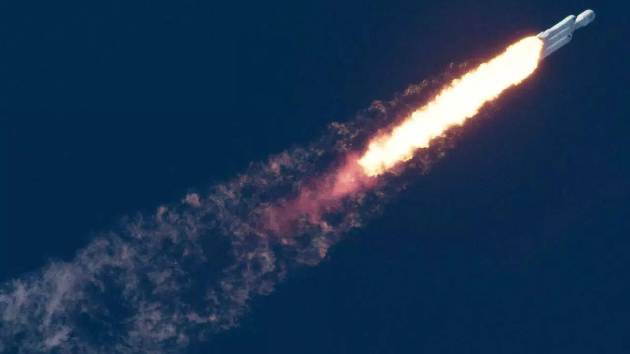 Ozone layer is in danger! Rockets and satellite re-entry are silently ...