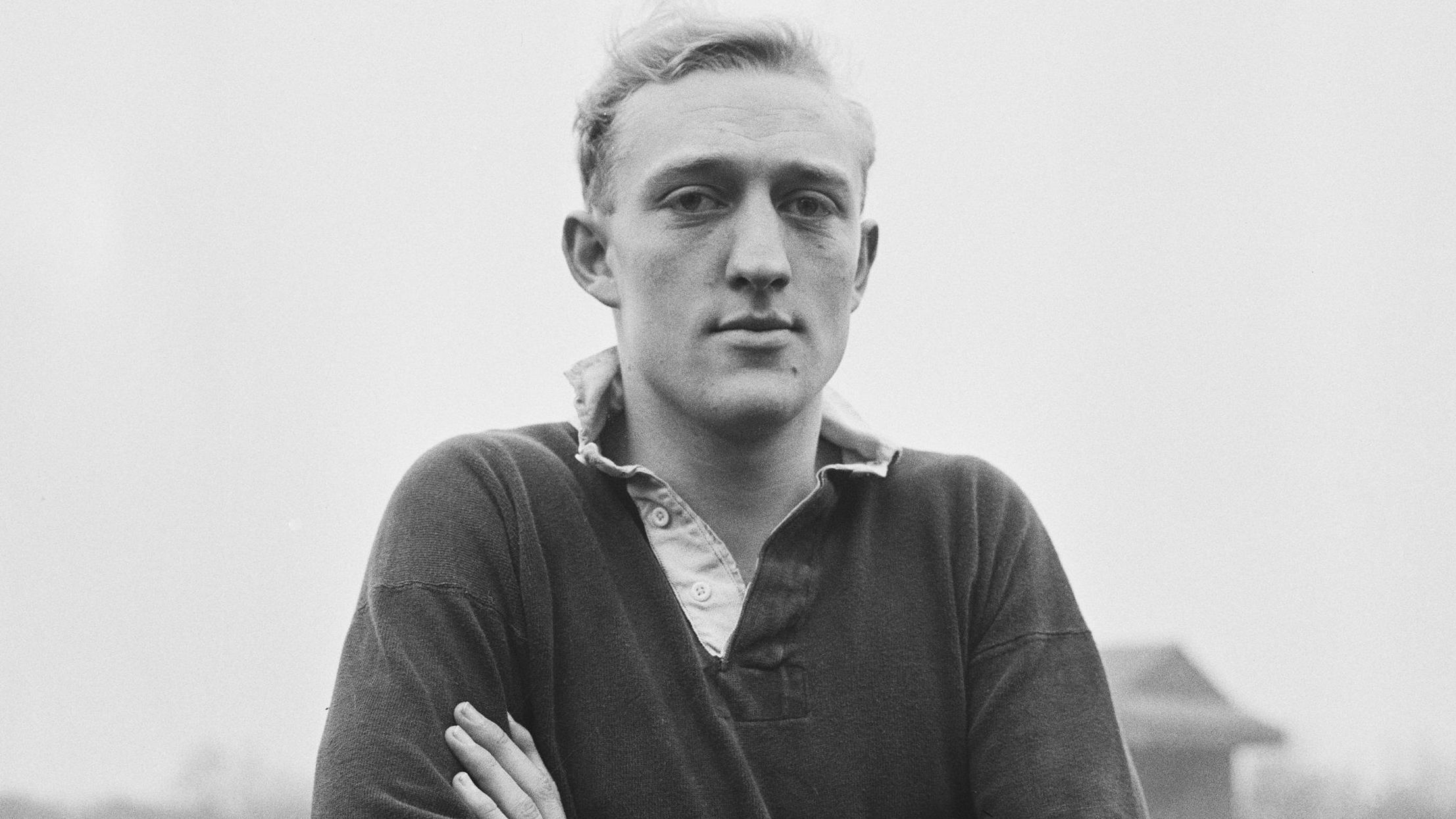 Tributes paid to Redruth's England captain Sharp