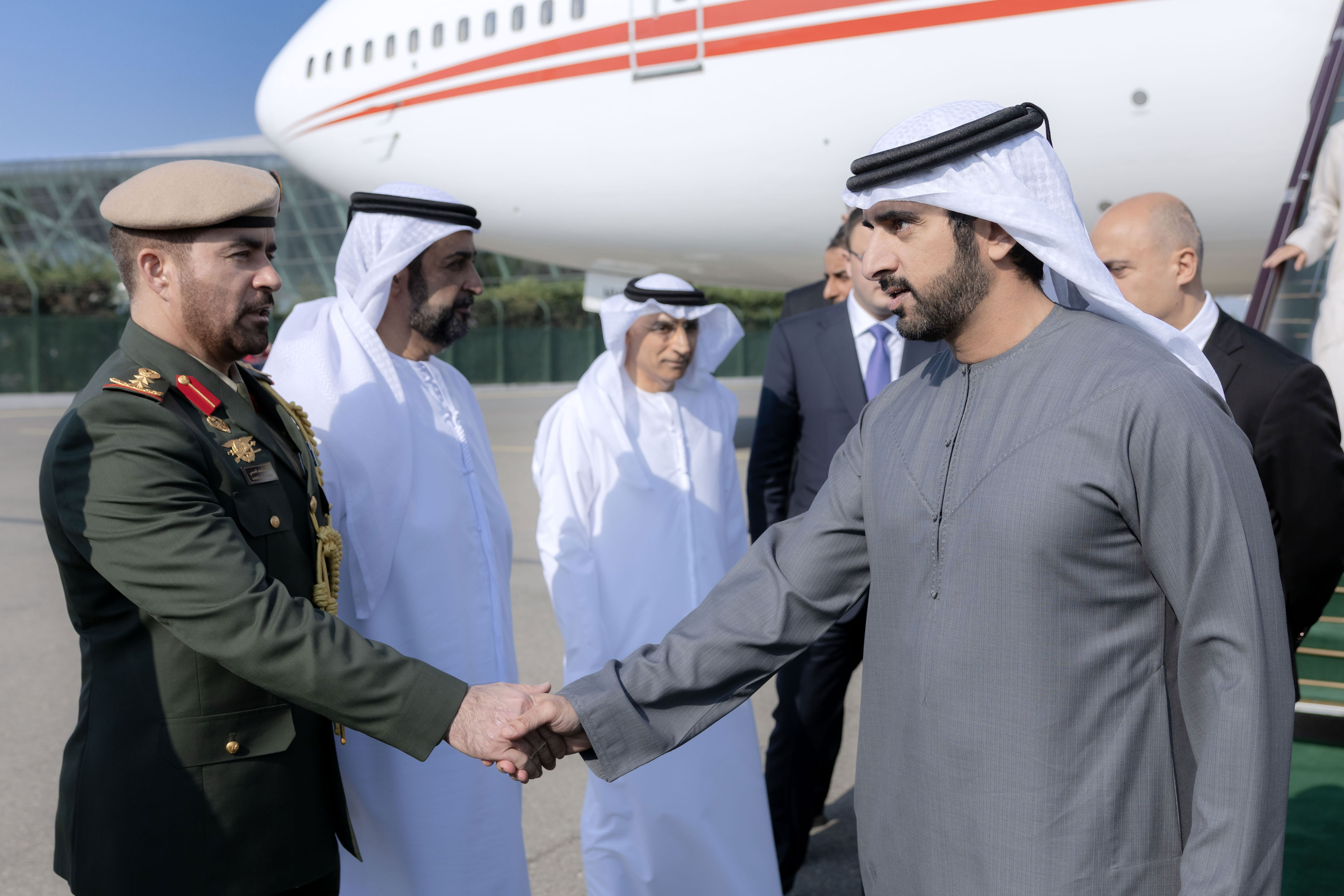 Sheikh Hamdan arrives in Baku for Azerbaijan’s Victory Day celebrations