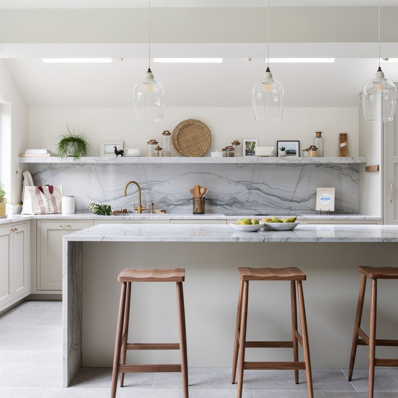 Warm minimalism is the 2026 kitchen trend I'm adopting right now - it's ...