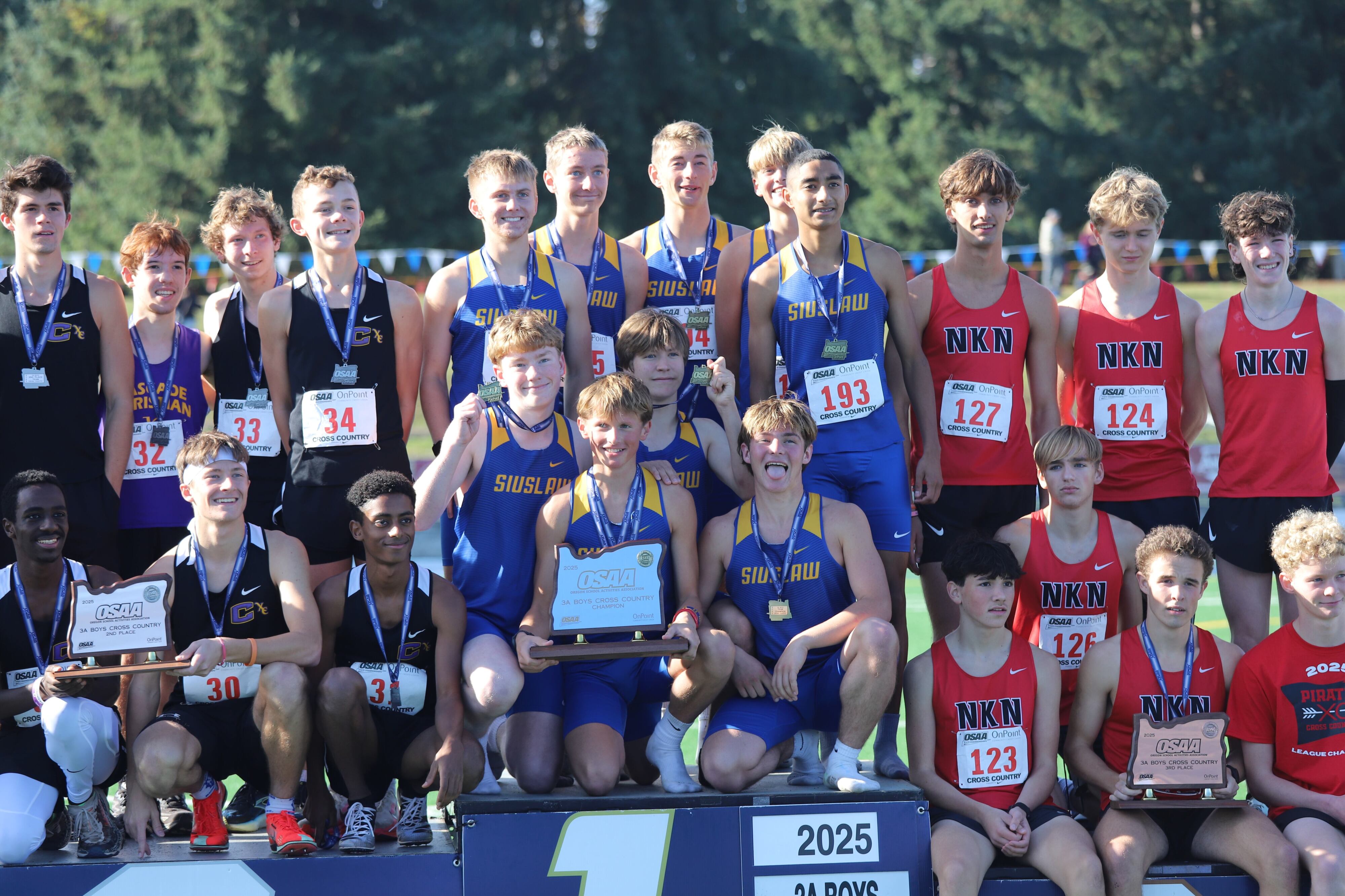 Historic performance nets Warrenton’s Jayden Warner a Class 3A state gold