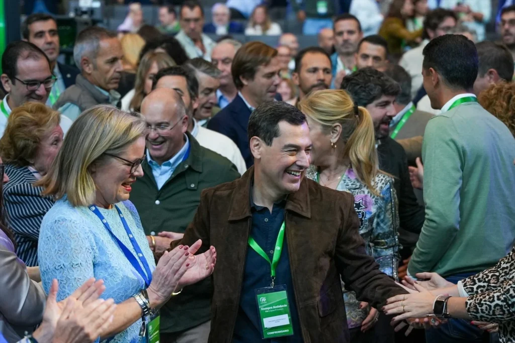 El PP exhibe músculo en Andalucía: Tellado fulmina al PSOE por ...