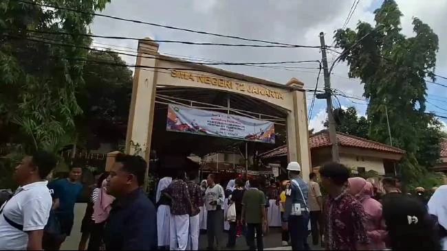 Bom di SMAN 72 Jakarta Diledakkan dari Jarak Jauh dengan Remote