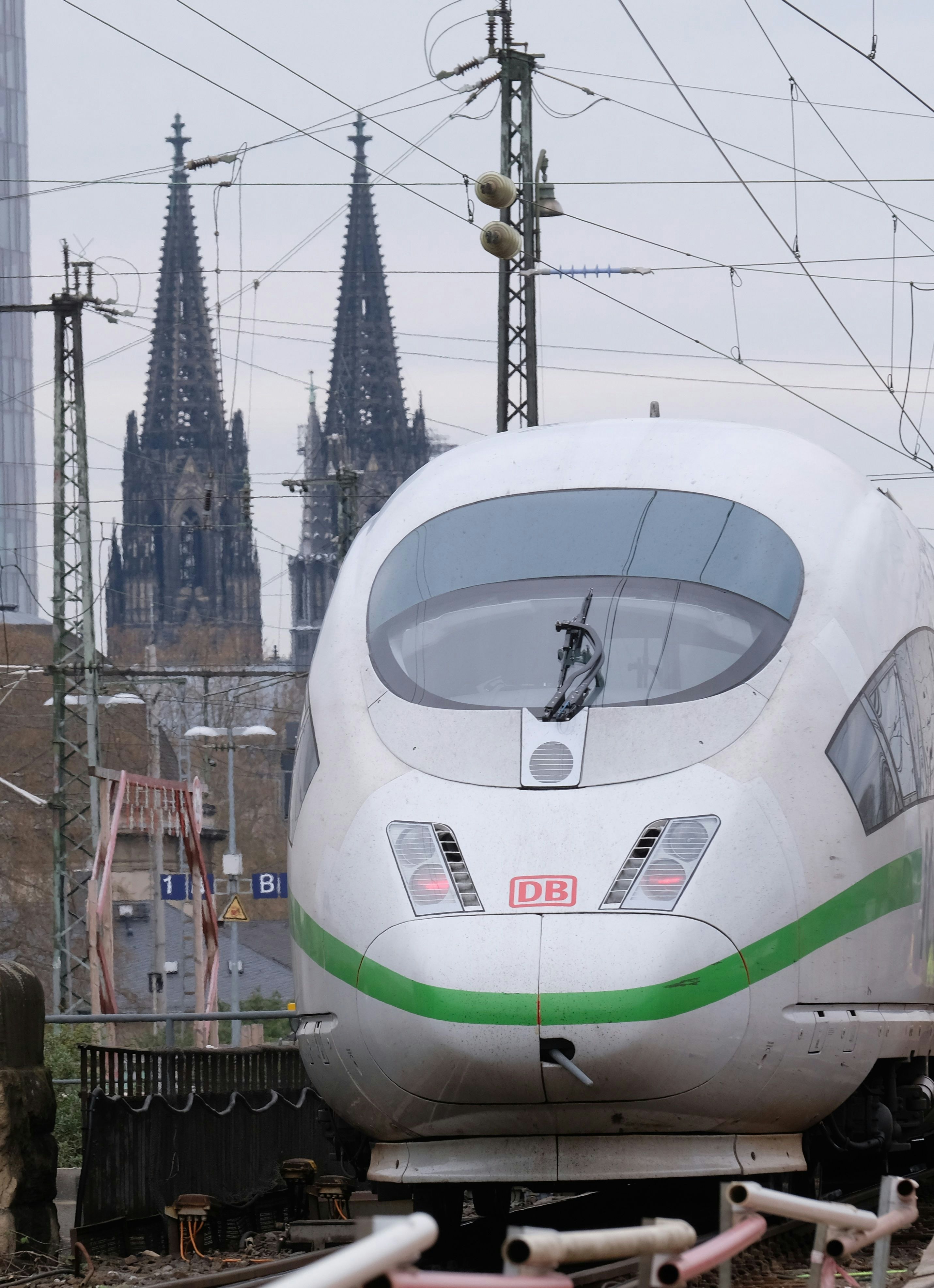 Wie Lange Fahrt Man Nach Koln