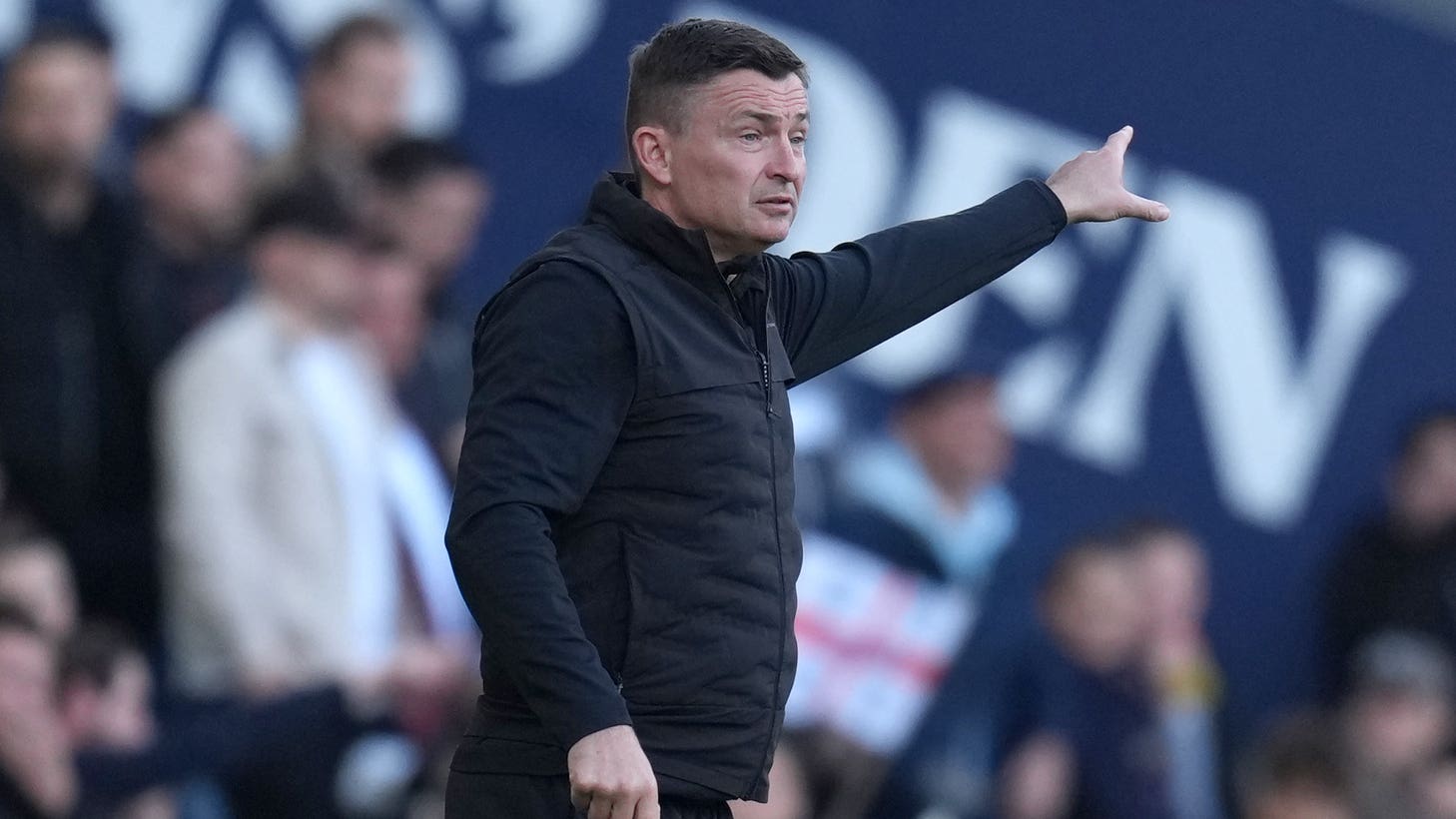 Paul Heckingbottom praises Daniel Iversen’s response to error against ...
