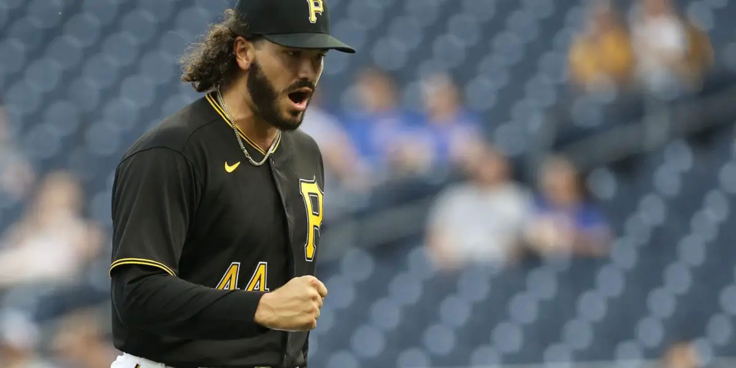 2025 KBO star pitcher serves as realistic Cubs free agent signing
