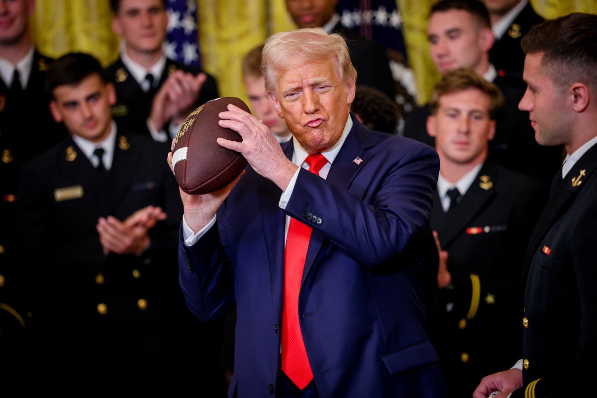 Trump wants Washington Commanders’ new stadium to bear his name