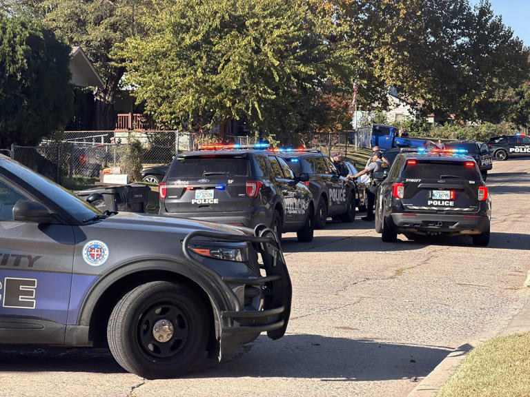 Oklahoma City police investigating after man shot to death