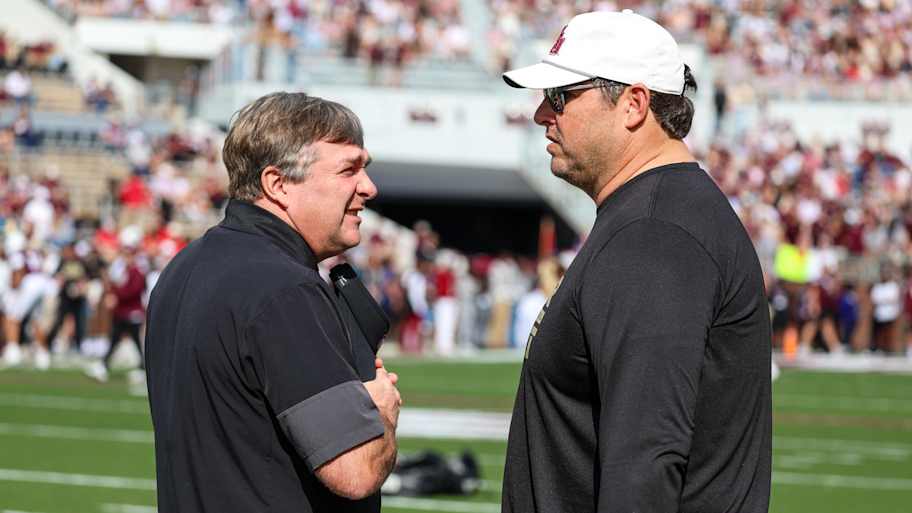 HALFTIME: Georgia Bulldogs Hold Lead vs Mississippi State Bulldogs