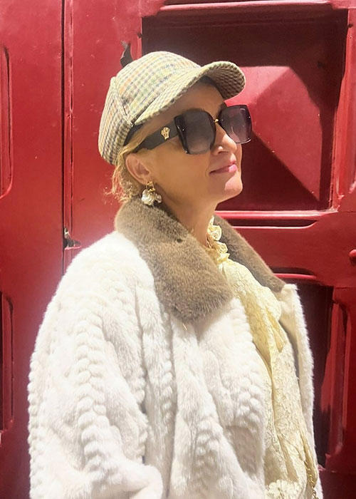 Fashion designer Catriona Hanly dies suddenly
