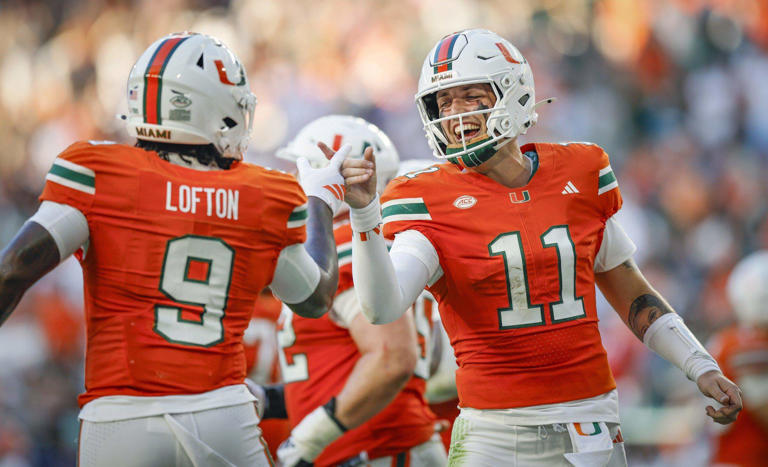 Mauigoa's touchdown run, Beck's touchdown catch revive Miami's offense ...