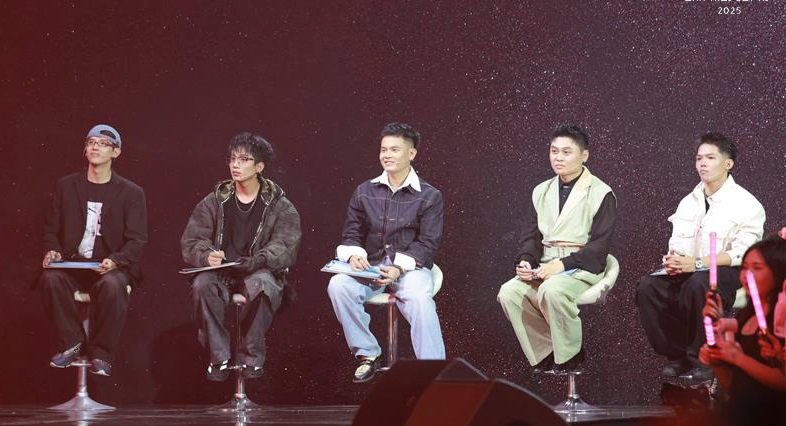 Dàn giám khảo mới của chương trình “Anh trai say hi” 2025