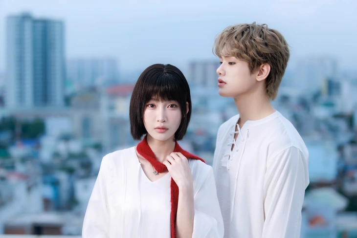 'Người đầu tiên' của buitruonglinh và Juky San