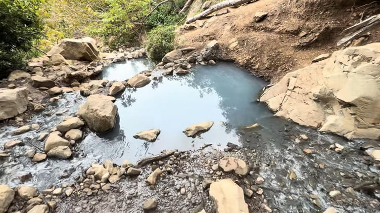 These Accessible Hot Springs Are Tucked Near Abandoned Victorian Ruins ...
