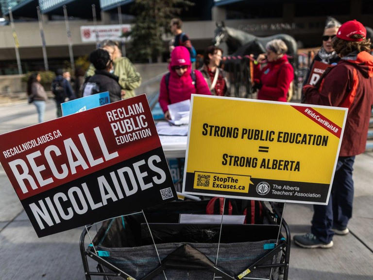 Calgarians gather in protest of UCP tactics