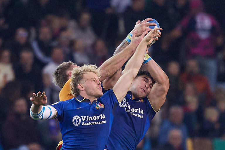 'Clueless' Wallabies slump to ugly loss against Italy