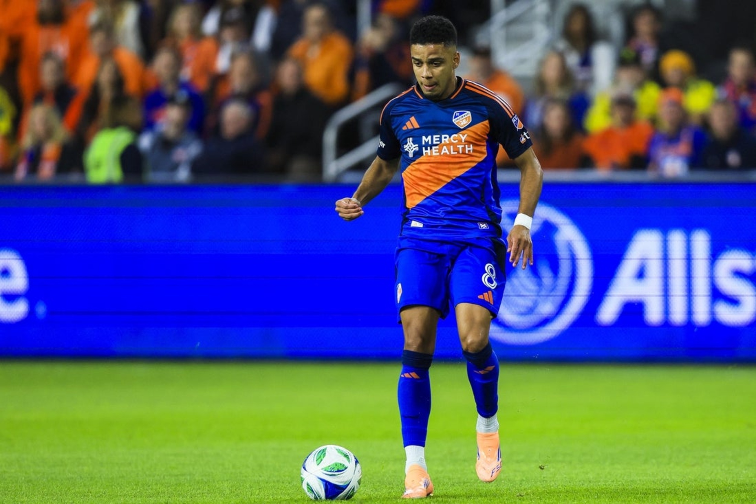 Brenner's 2 goals push FC Cincinnati past Crew in first round