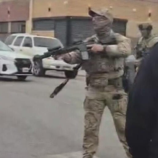 Shots fired at Border Patrol agents in Little Village, DHS says