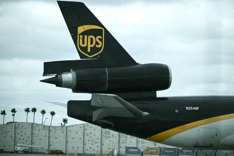 Colis: les avions-cargos MD-11 immobilisés aux Etats-Unis après un