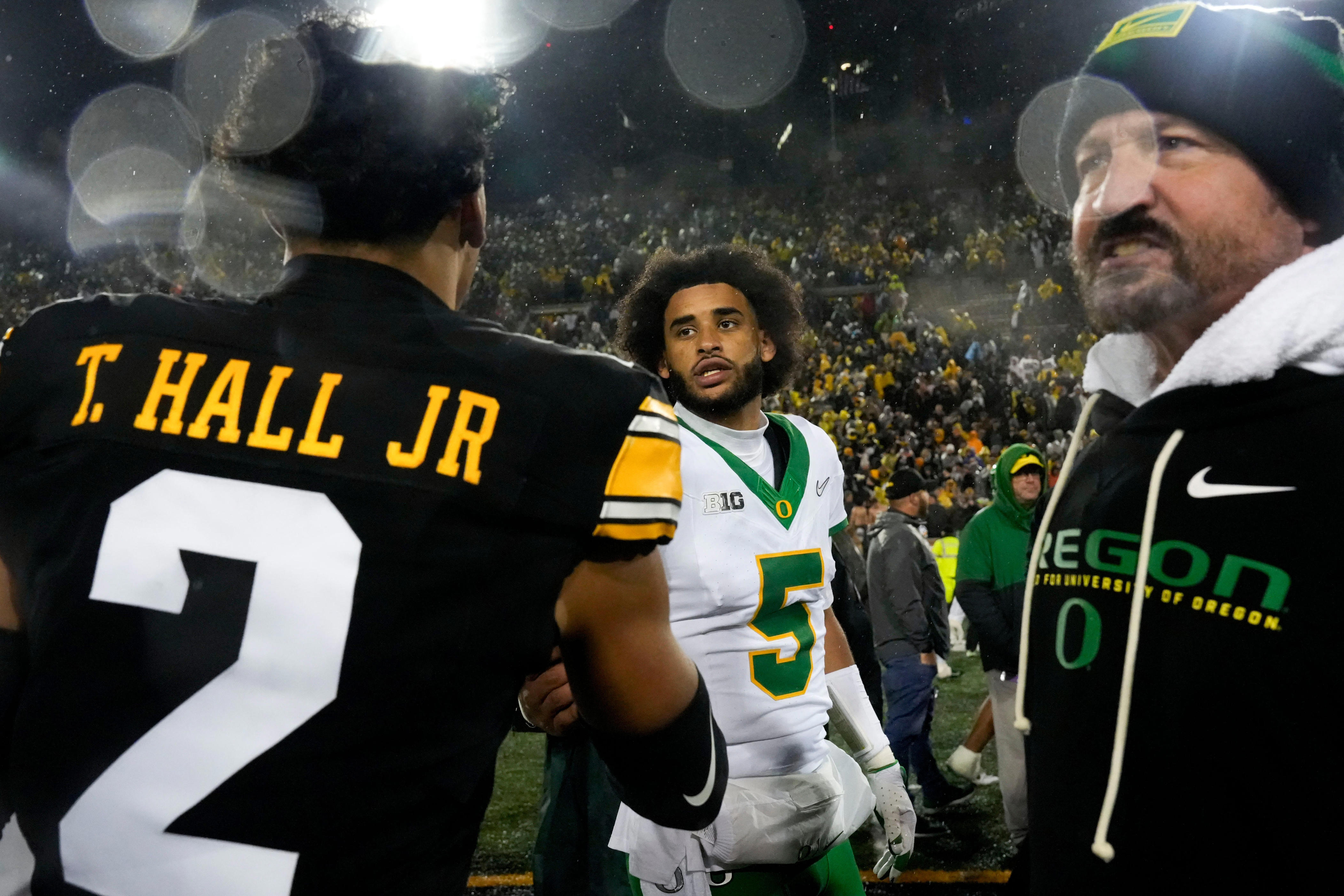 Big Ten Power Rankings Oregon Ducks, Indiana Hoosiers avoid disaster