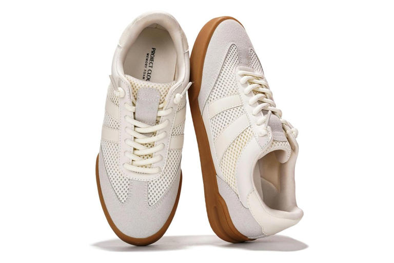 Shoppers who have bunions swear by these memory foam sneakers with a ...