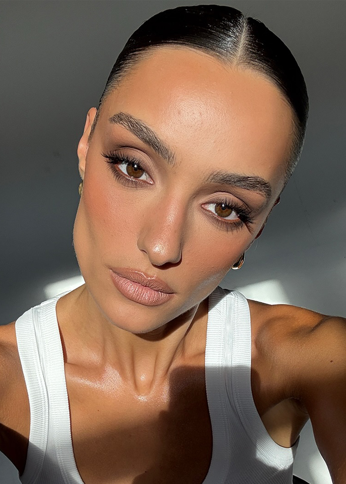 Cream or Powder Contour? Well, There’s Actually a Big Difference