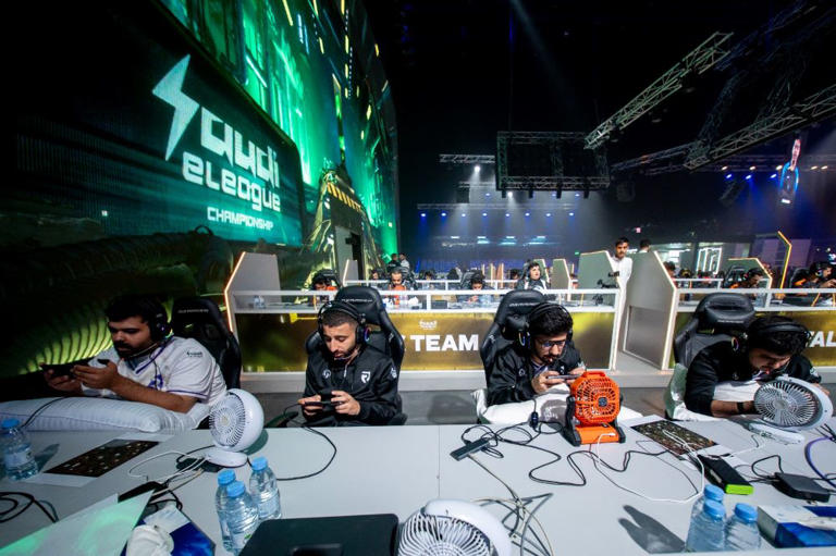 من الدوري السعودي للرياضات الإلكترونية. (وكالات)