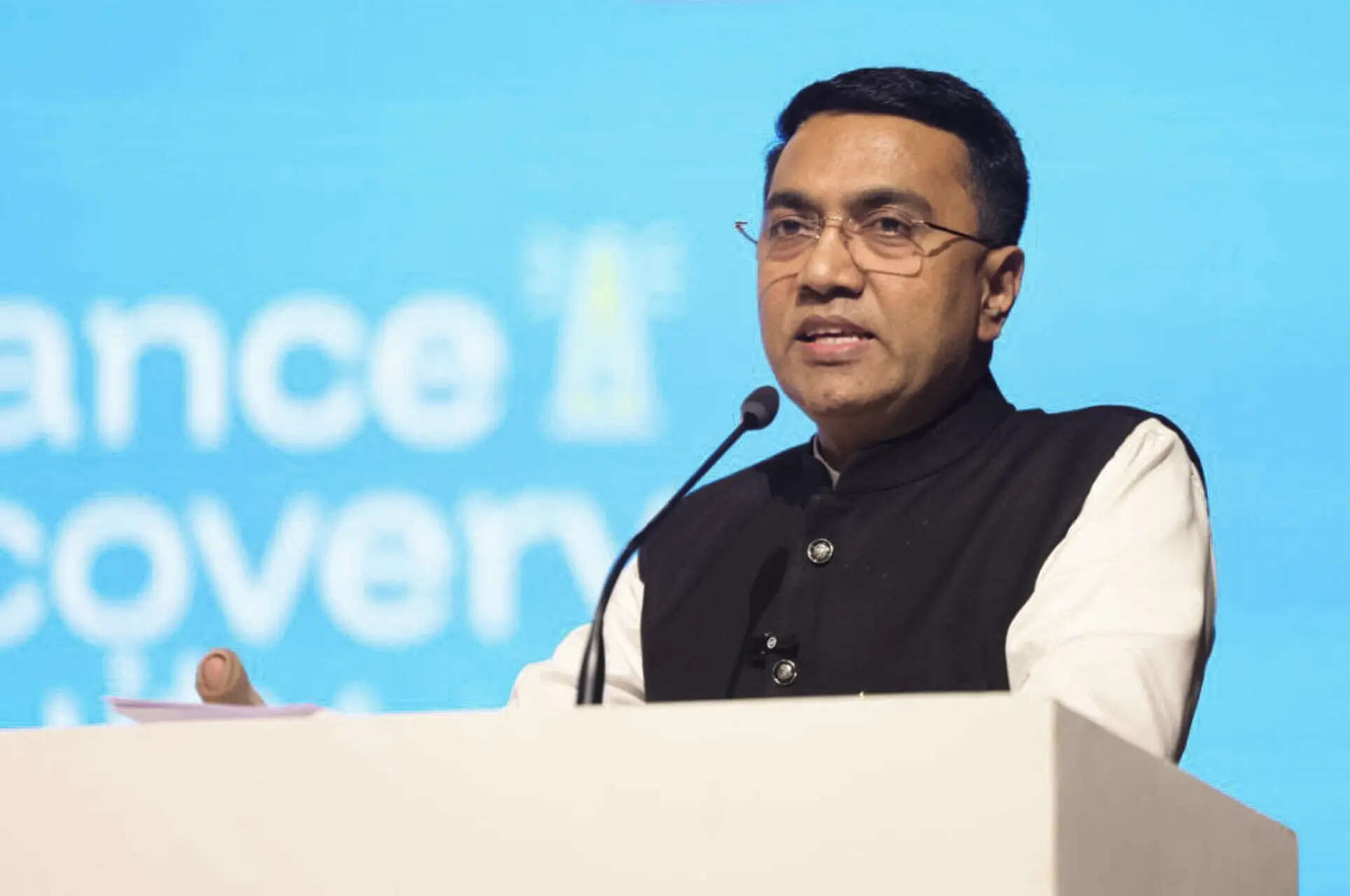 Accused in Goa job scam claims minister, IAS officer's involvement; CM ...