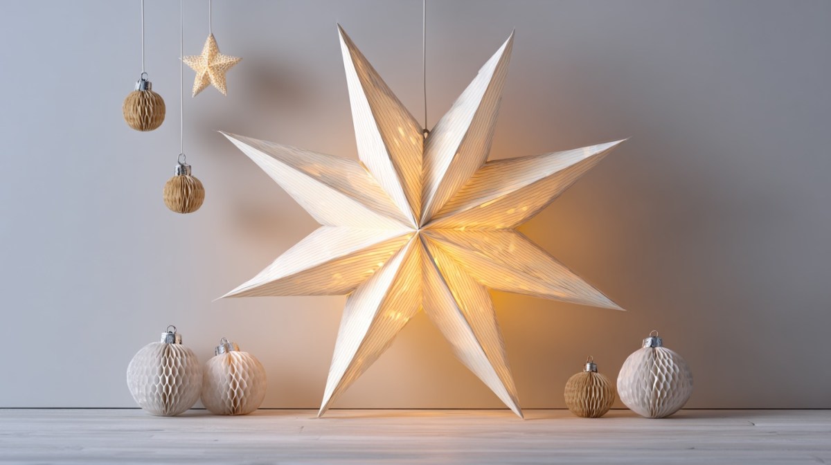 Stimmungsvolle Deko: Leuchtende Weihnachtssterne selber basteln