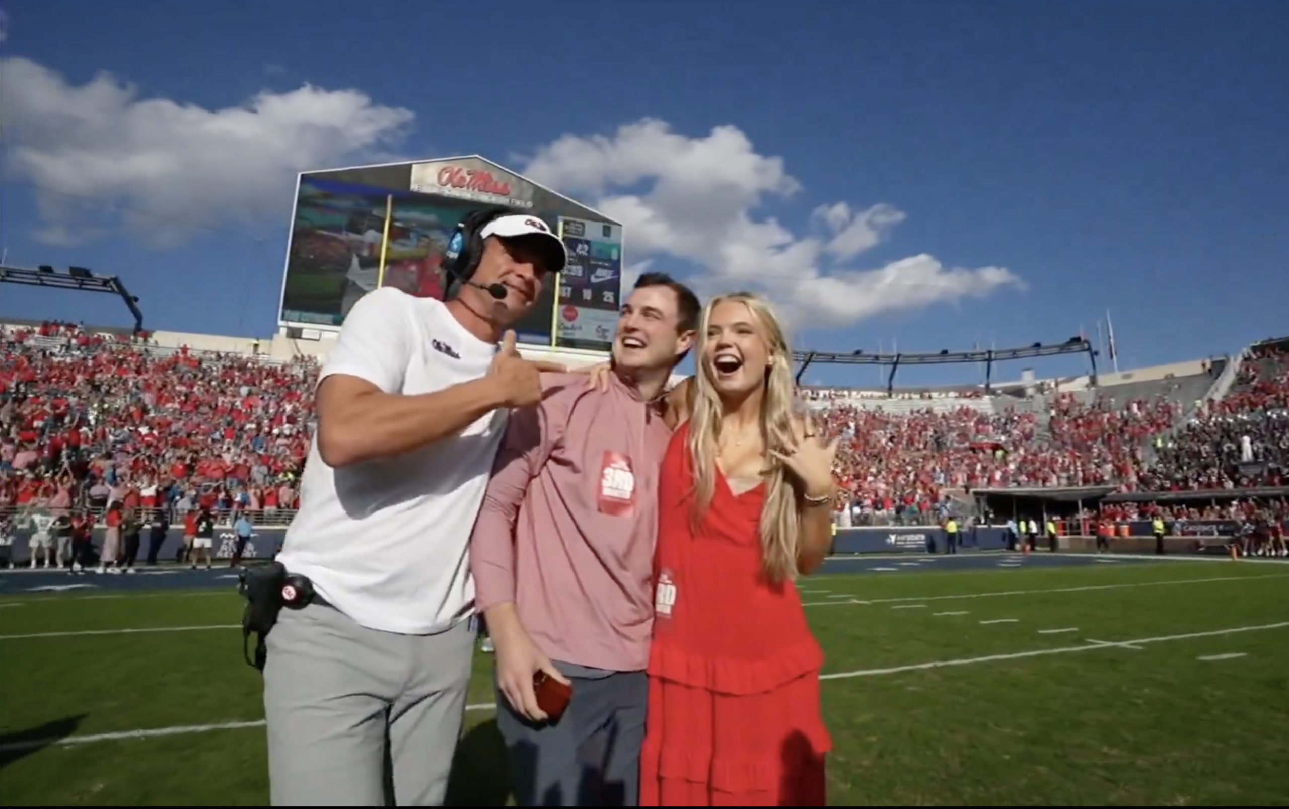 Lane Kiffin trolls rival, crashes marriage proposal