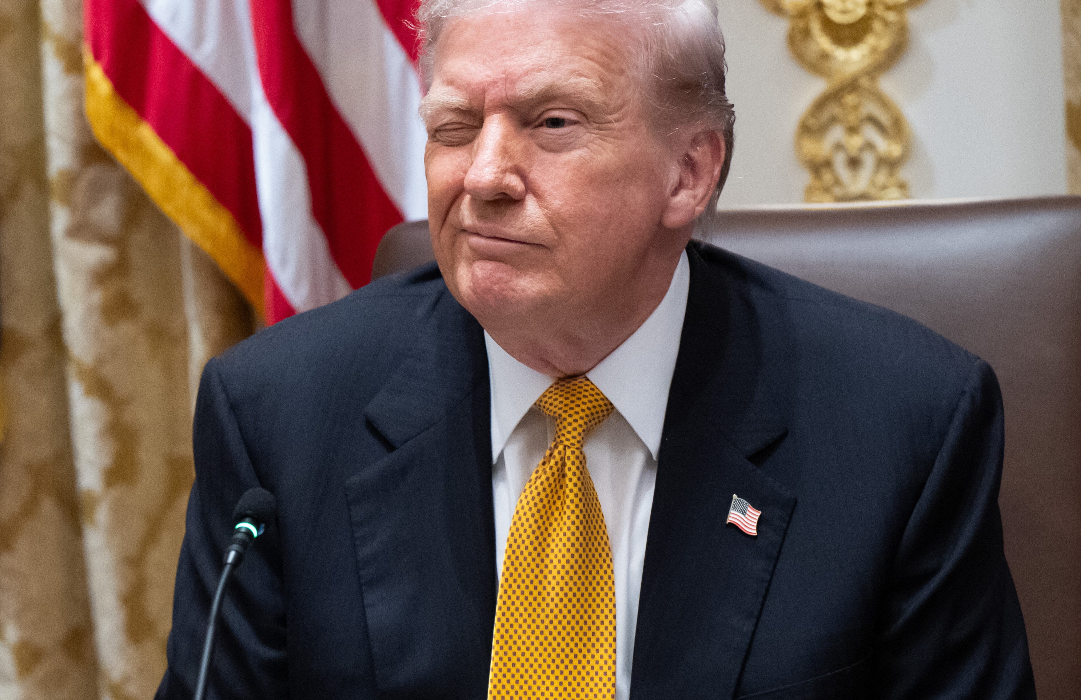 It Sure Looks Like Trump Believes This Satirical Article About Obama Is ...