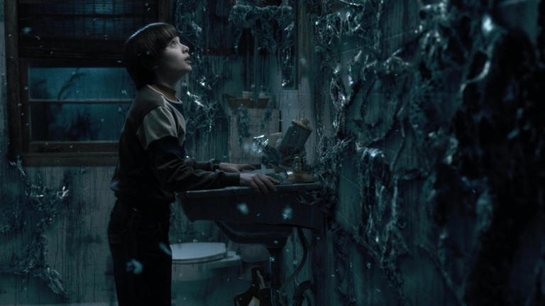 Stranger Things Was Conceived As A Miniseries - Here's Why That Changed ...