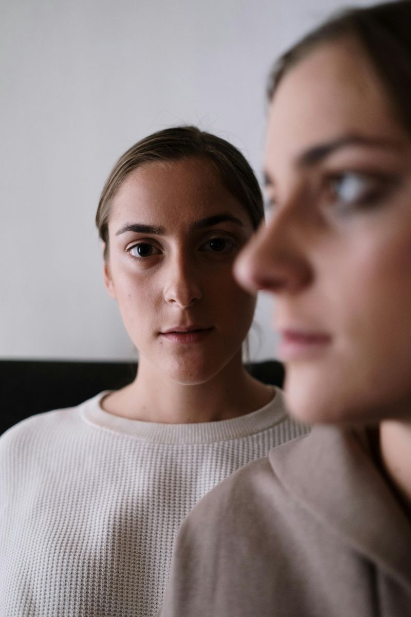 9 Common Behaviors in Women That May Stem From Unresolved Trauma