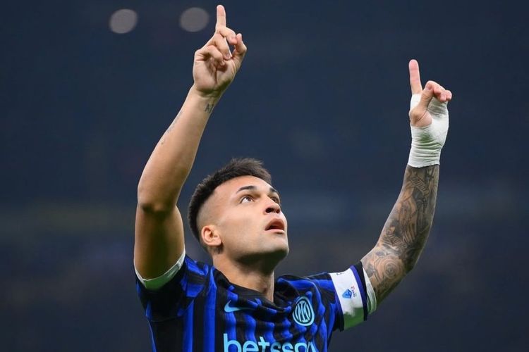 Inter Milan Kalahkan Lazio 2-0, Puncaki Klasemen Serie A