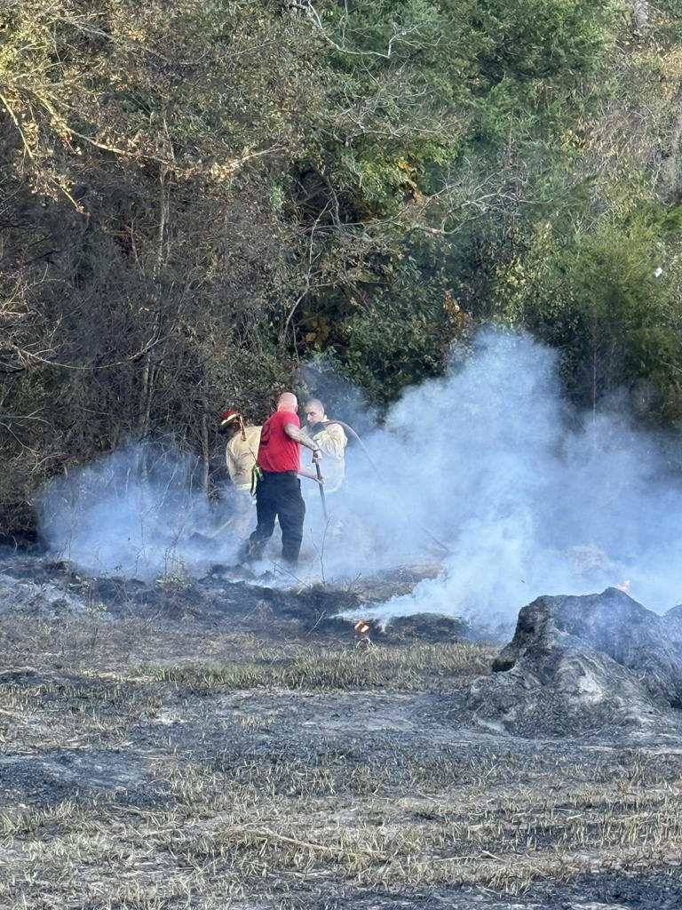 Road reopened after crews respond to 10-acre pasture fire in Gregg County