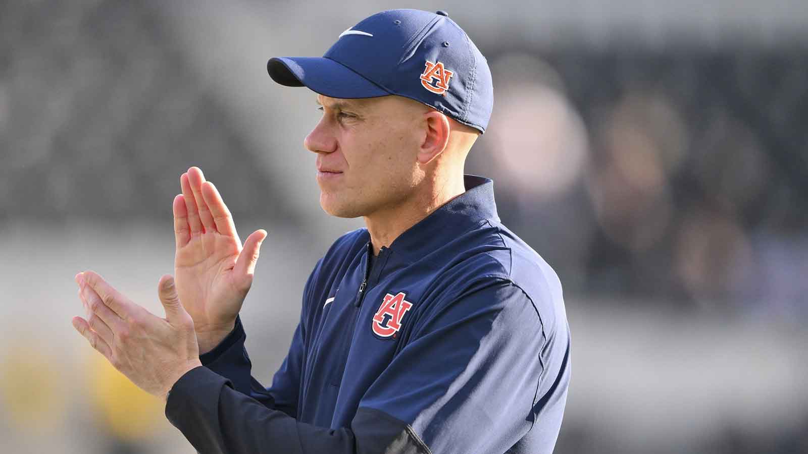 Alex Golesh gives cryptic answer on Auburn possibly retaining DJ Durkin
