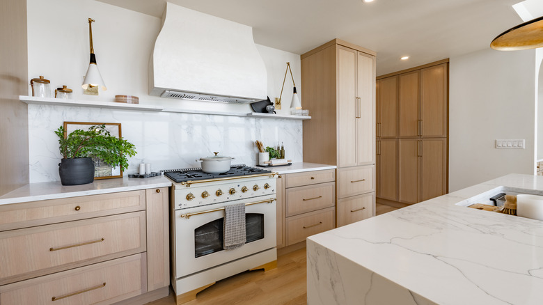 15 Simple Swaps To Reduce Visual Clutter And Make Your Home Look More ...