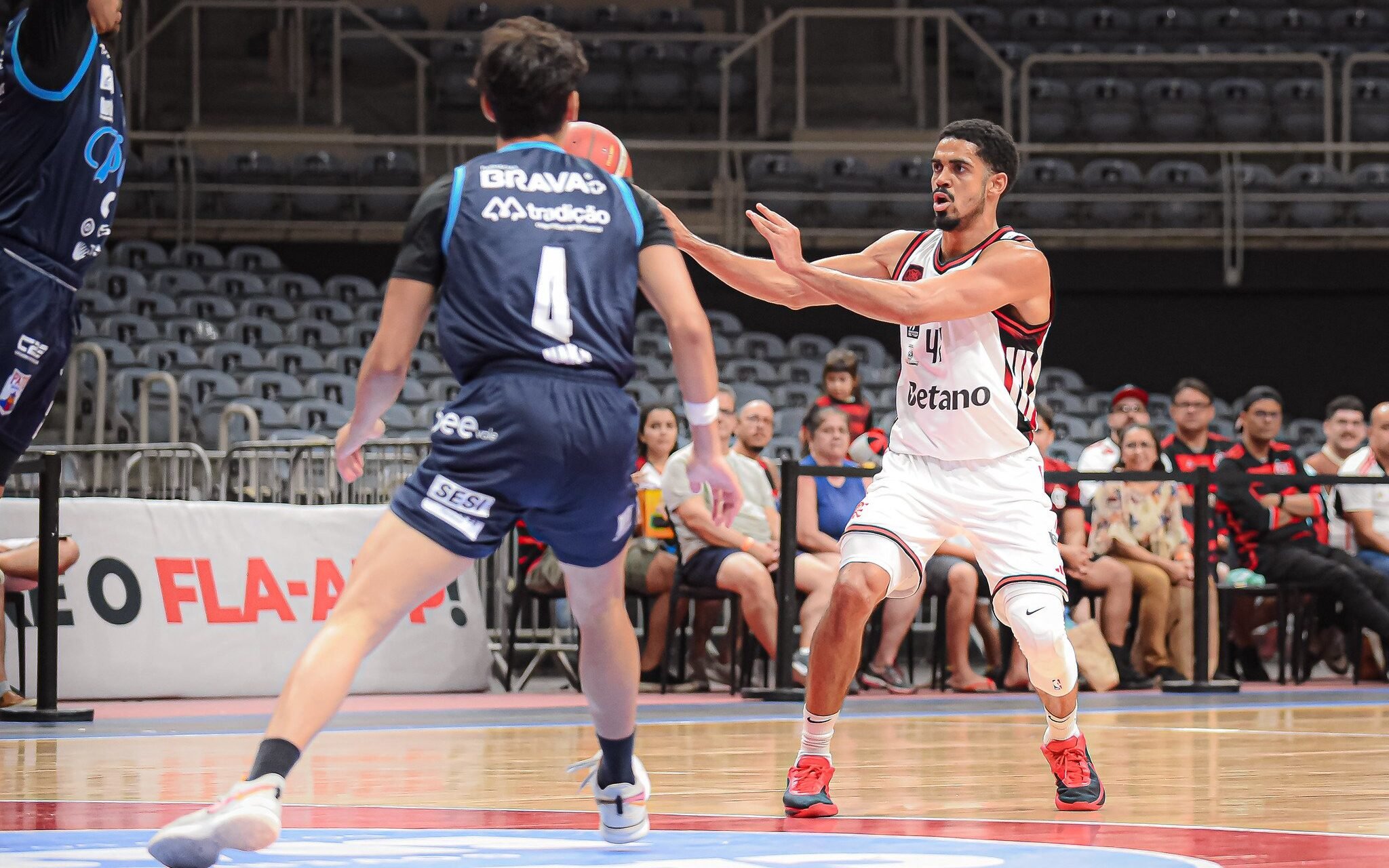 AA1Q6wF9.img?w=768&h=480&m=6&x=947&y=230&s=480&d=437