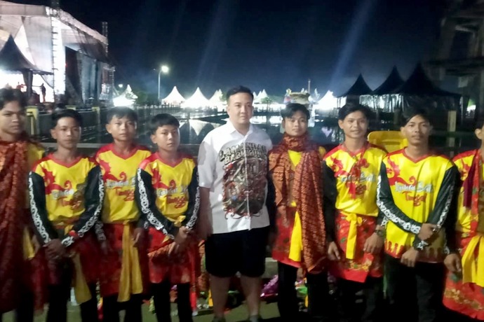 Bangga Menyaksikan Kemeriahan Festival Babukung 2025 di Nanga Bulik, Ini Harapan Bupati