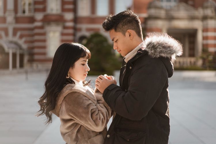 7 Makna Mimpi Bertemu Mantan Pacar Menurut Psikologi dan Tafsir Populer