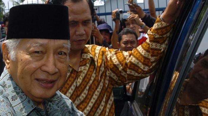 10 Nama Pahlawan Nasional Diumumkan Prabowo Hari Ini