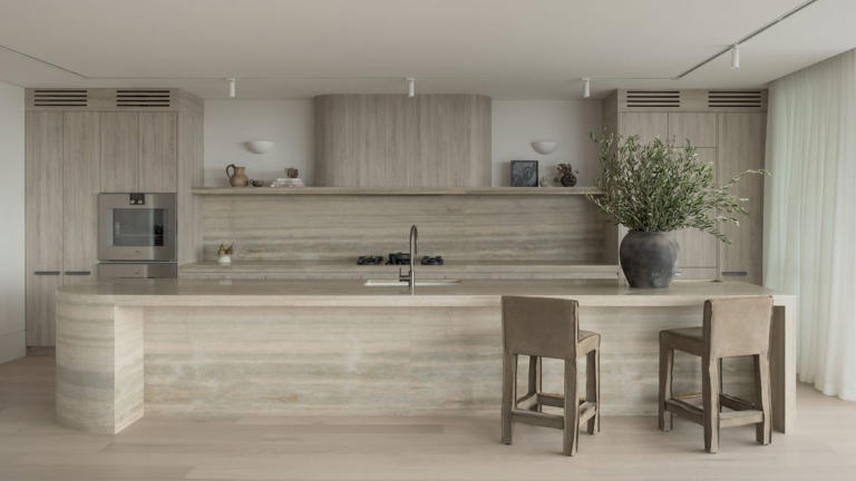 Visual Decluttering for a Clean-Looking Kitchen and Pantry