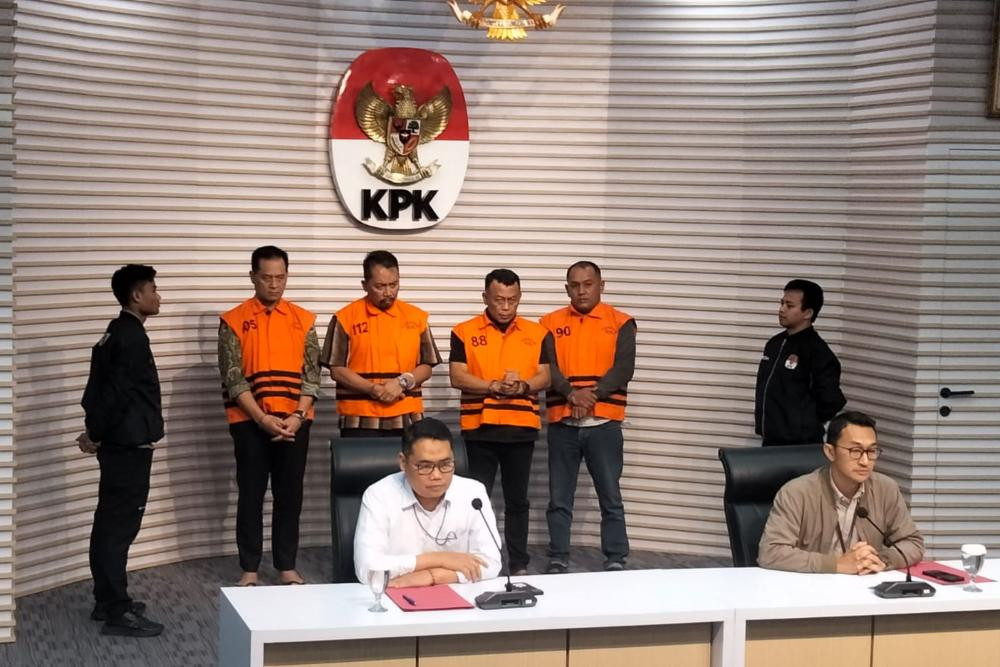 Serangkaian OTT KPK di Akhir 2025, Tangkap Bupati hingga Wamen