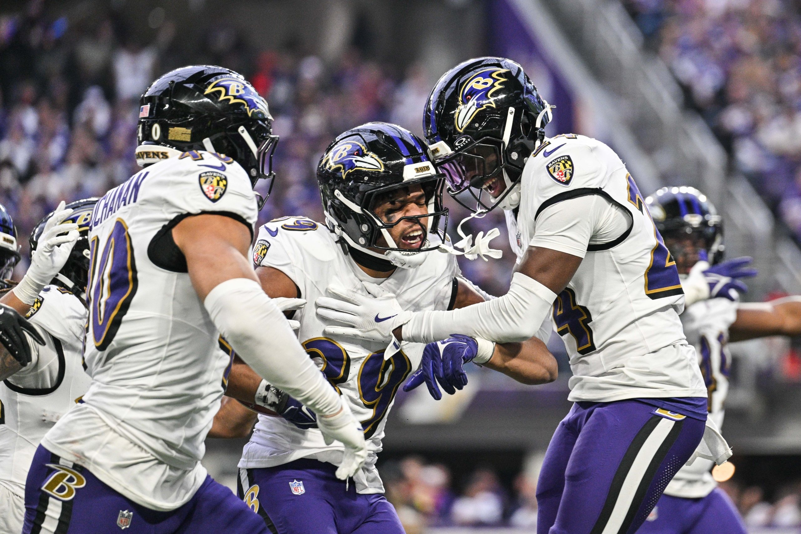 NFL Defense Rankings 2025: Evaluating All 32 Defenses after Week 10 ...